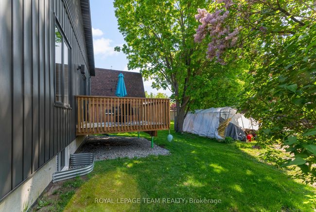 12 Simpson St, House attached with 2 bedrooms, 1 bathrooms and 2 parking in Cobden ON | Image 11