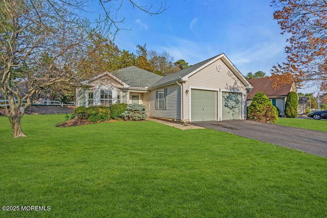 7 Lake Ridge Blvd, Home with 2 bedrooms, 2 bathrooms and null parking in Whiting NJ | Image 20