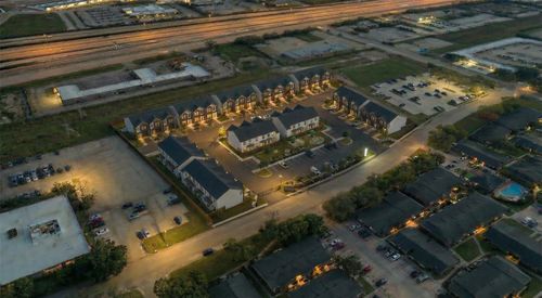 bldg-6-81 Northpoint Dr, Houston, TX, 77060-3205 | Card Image