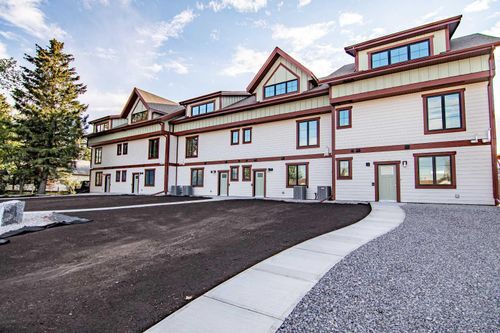 5024 48 Street, Rocky Mountain House, AB, T4T1C1 | Card Image