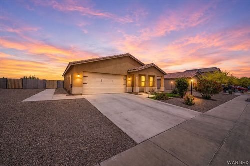 3671 E Koval Dr, Kingman, AZ, 86409-4509 | Card Image
