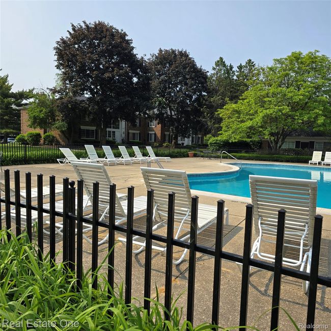 Pool 5.jpg | Image 53