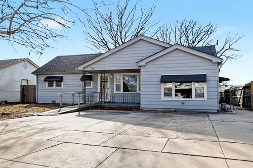 2869 S Mosley St, Wichita, KS, 67216-1122 | Card Image