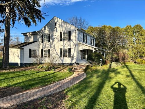 3741 Ira Rd, Akron, OH, 44333-1157 | Card Image