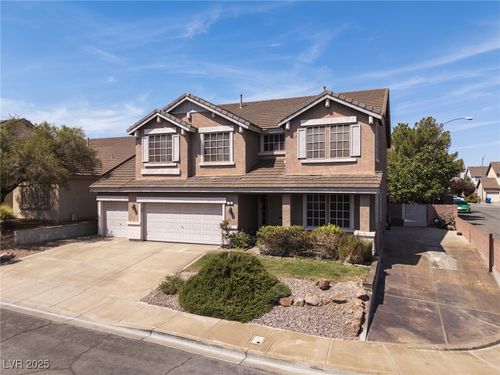 99 Milicity Rd, Henderson, NV, 89012-2619 | Card Image