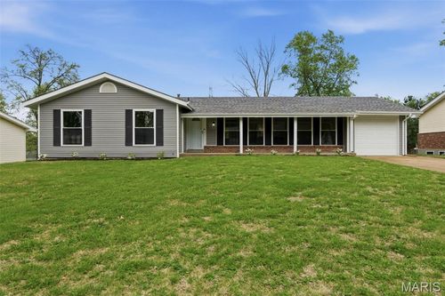 12715 Karenway Ct, Saint Louis, MO, 63146-4415 | Card Image