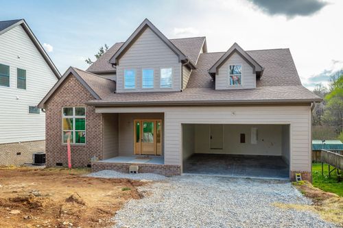 676 Courtney Ln, Chattanooga, TN, 37415-1206 | Card Image