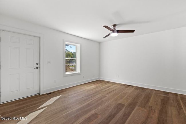 1510 Nc Highway 210 W, House other with 3 bedrooms, 2 bathrooms and null parking in Hampstead NC | Image 9