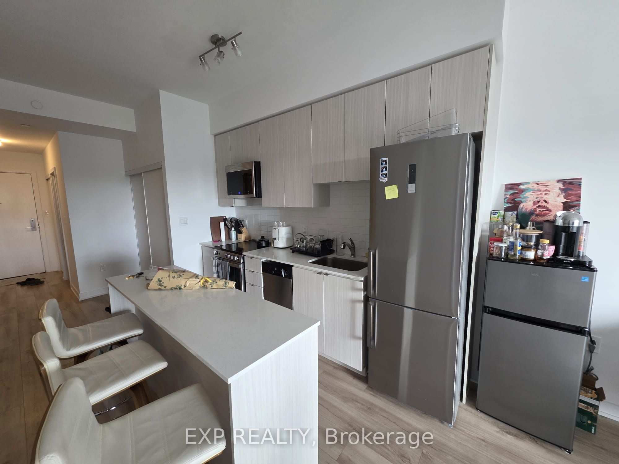 Residential in Toronto W04 4