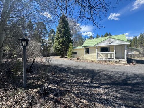 135744 Highway 97 N, Crescent, OR, 97733-9700 | Card Image