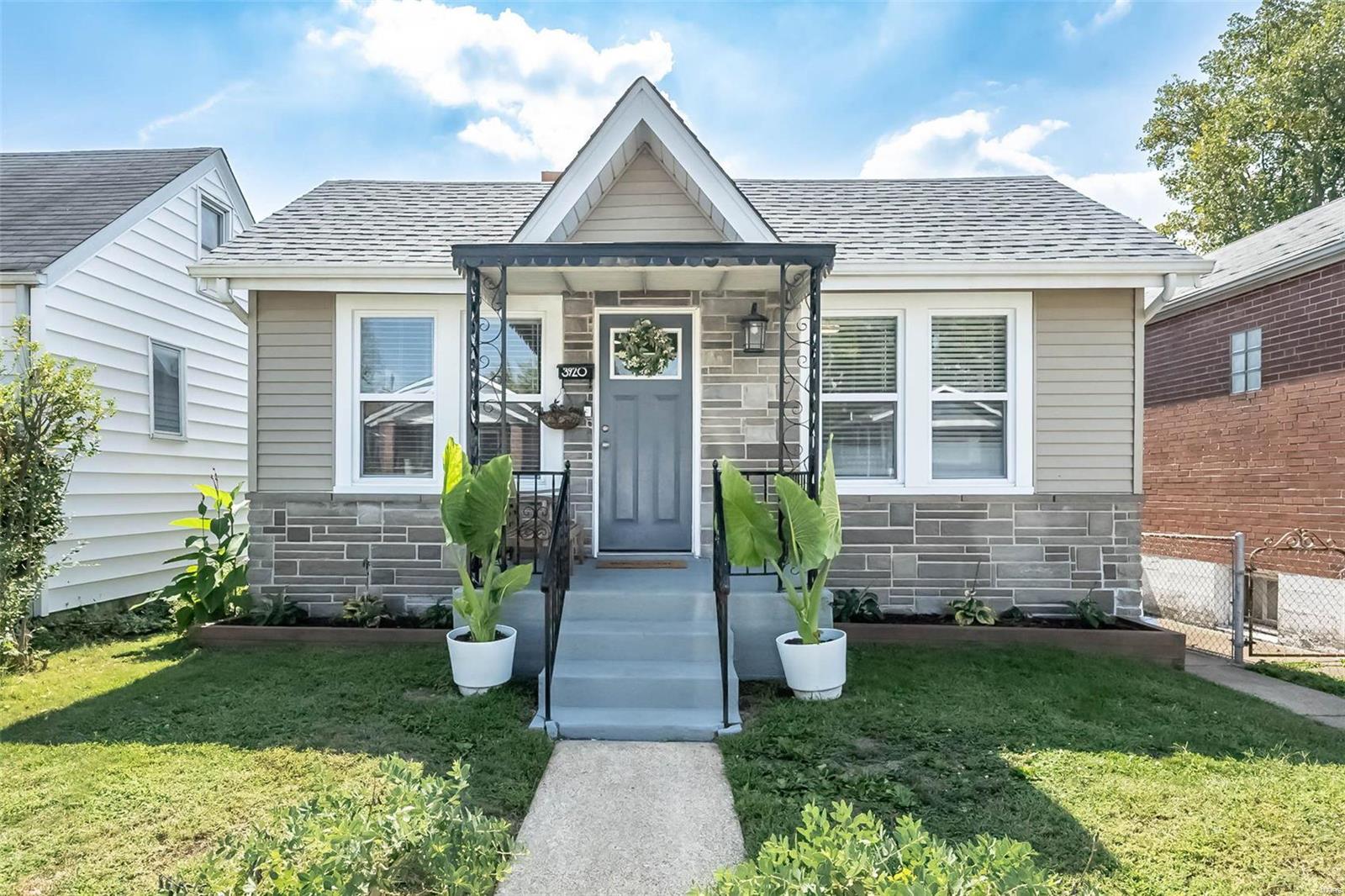 Randall St, Saint Louis, MO 63116