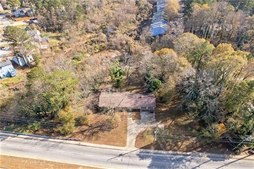 1018 S Hairston Rd, Stone Mountain, GA, 30088-2327 | Card Image