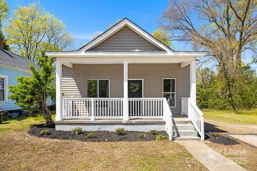 1806 Vinton St, Charlotte, NC, 28216-5059 | Card Image