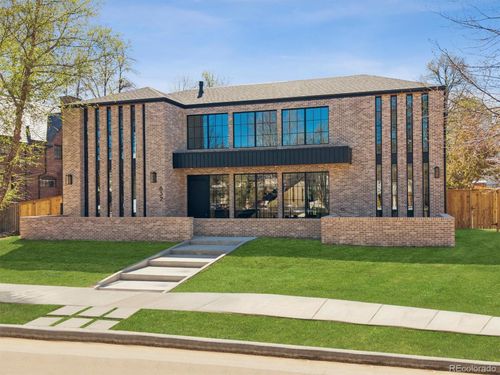 832 S Milwaukee St, Denver, CO, 80209-4828 | Card Image