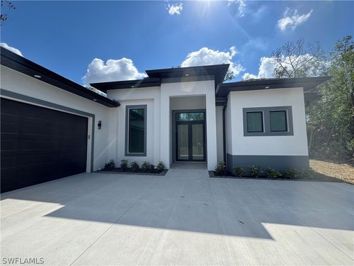 3210 4th Ave Se, NAPLES, FL, 34117-3778 | Card Image