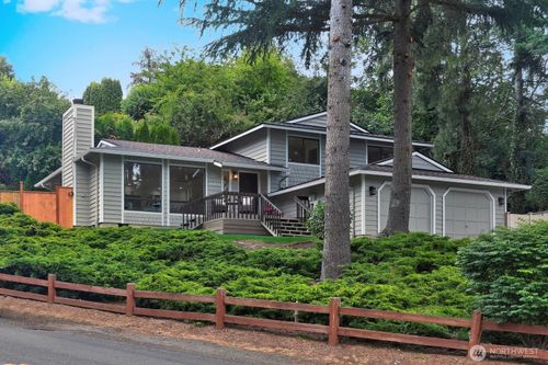 11214 80th Ave Ne, Kirkland, WA, 98034-5803 | Card Image