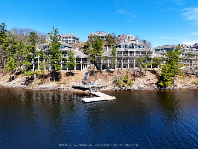 BTW-201 - 1869 Muskoka 118 Road W, Condo with 4 bedrooms, 4 bathrooms and 2 parking in Muskoka Lakes ON | Image 37