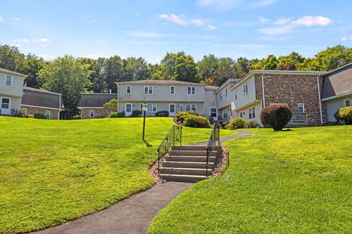 43-43 Whittlesey Dr, Bethel, CT, 06801-1548 | Card Image