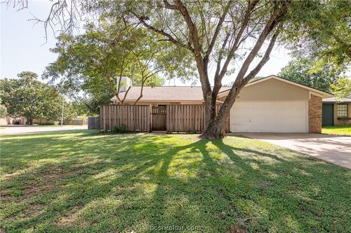 3201 Wildrye Dr, College Station, TX, 77845-5941 | Card Image