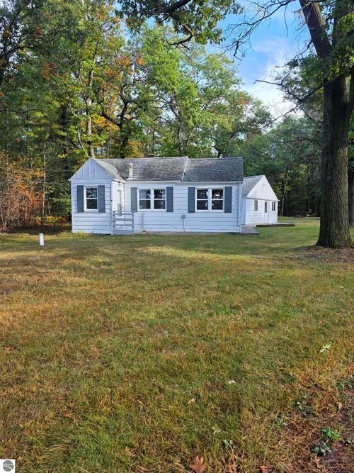 6898 Loud Drive, Oscoda, MI, 48750 | Card Image