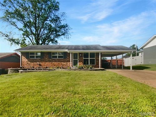 712 Aqua Ridge Dr, Saint Louis, MO, 63129-2709 | Card Image