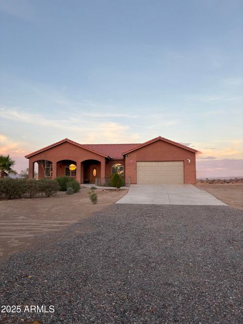 1511 S 377th Ave, Tonopah, AZ, 85354-8670 | Card Image