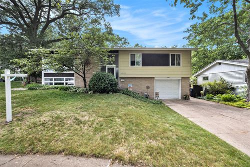 2975 Princeton Ct, Muskegon, MI, 49441-3764 | Card Image