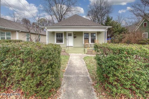 2502 Harvey St, Knoxville, TN, 37917-5037 | Card Image