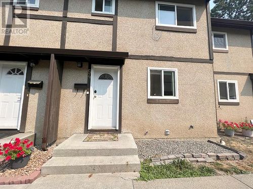 54-1605 Summit Dr, Kamloops, BC, V2E2A5 | Card Image