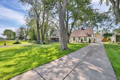 235 Koenig Rd, Tonawanda, NY, 14150-7503 | Card Image