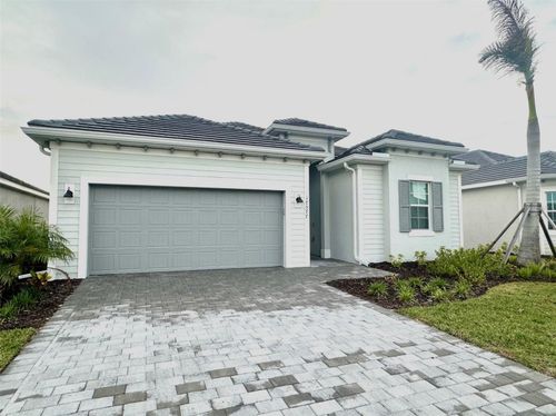 17577 Santorini Ct, VENICE, FL, 34293-6098 | Card Image
