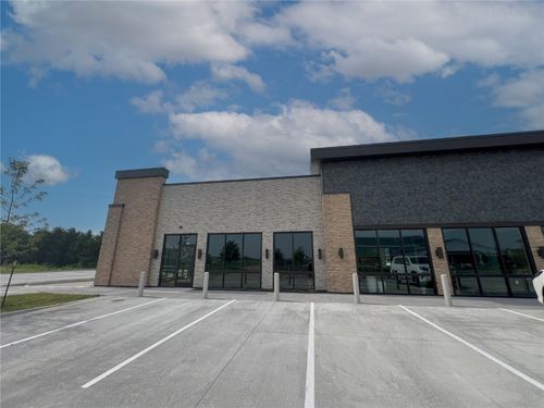 200-1085 Liberty Way, North Liberty, IA, 52317-1207 | Card Image