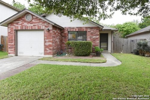 13534 Escort Dr, San Antonio, TX, 78233-4444 | Card Image