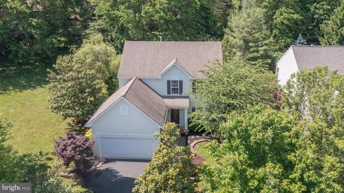 109 Lakeview Dr, NEW HOPE, PA, 18938-2233 | Card Image