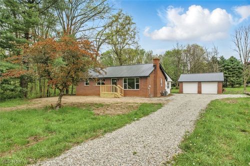 5845 Burton Bloomfield, Kinsman, OH, 44428 | Card Image