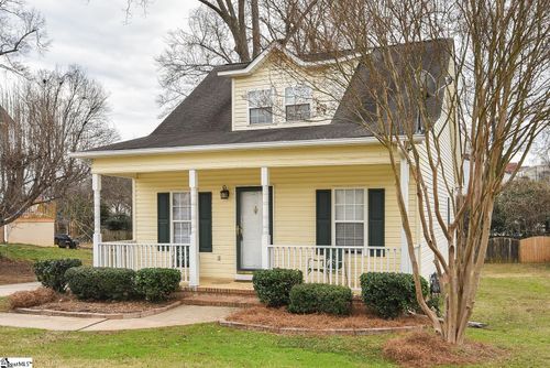 421 Viola St, Greenville, SC, 29601-1566 | Card Image