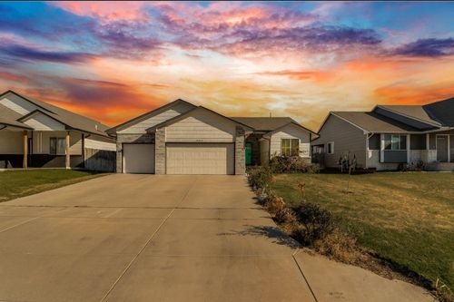 3040 N Susan Ln, Mulvane, KS, 67110-1321 | Card Image