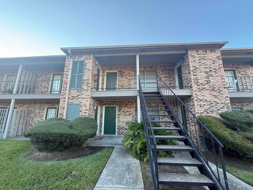 6801 Camden #8, Groves, TX, 77619 | Card Image