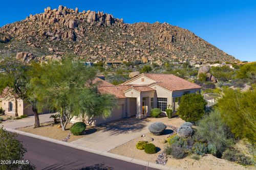 11528 E Ranch Gate Rd, Scottsdale, AZ, 85255-8235 | Card Image