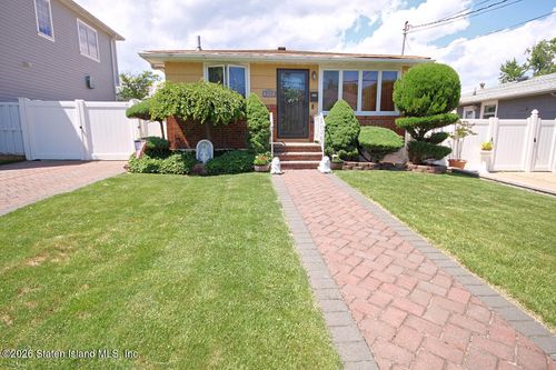 273 Ramona Avenue, Staten Island, NY, 10312 | Card Image