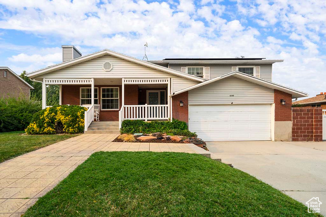 Yorkshire Cir, South Jordan, UT 84009