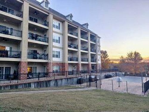 202-3830 Green Mountain Dr, Branson, MO, 65616-8593 | Card Image