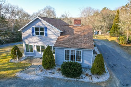 240 Oak St, West Barnstable, MA, 02668-1829 | Card Image