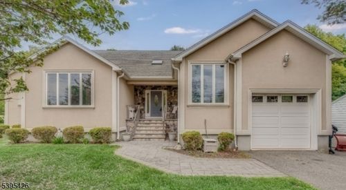 34 Hunter St, Succasunna, NJ, 07876-1614 | Card Image