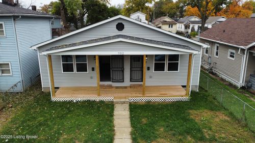702 M St, LOUISVILLE, KY, 40208-1238 | Card Image