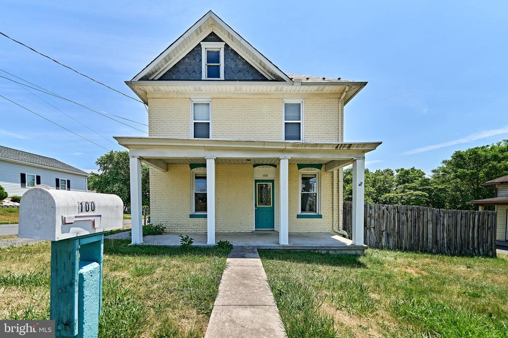 Mullen St, Cumberland, MD 21502