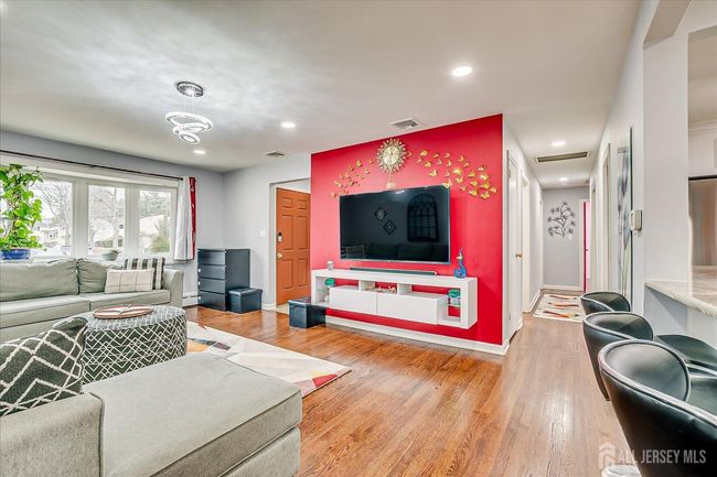 149 Vineyard Rd, House other with 3 bedrooms, 2 bathrooms and null parking in Edison NJ | Image 8