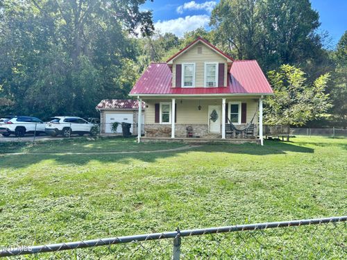 2504 Elizabethton Hwy, Johnson City, TN, 37601-8166 | Card Image