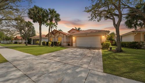 16898 Crestview Ln, Weston, FL, 33326-1578 | Card Image