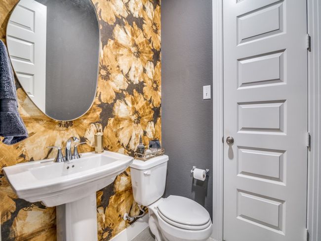 Half Bath | Image 26